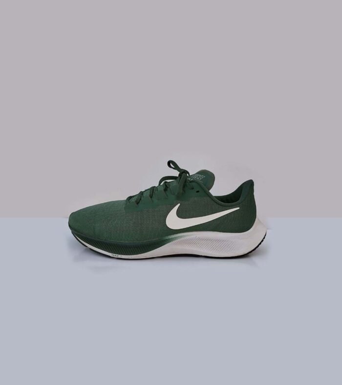 NIKE-RUNNING ZOOM- SIZE EU 44