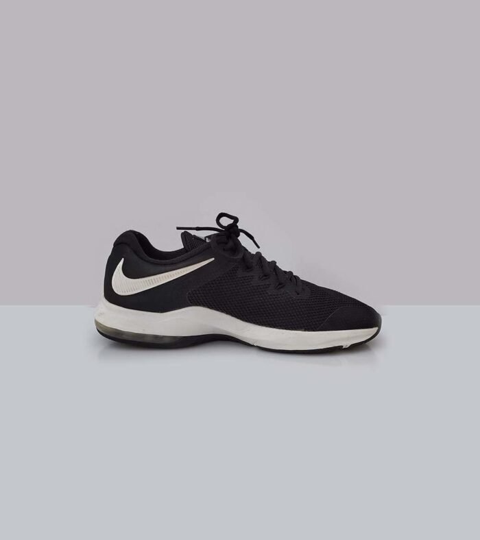 NIKE-AIRMAN- SIZE EU 45