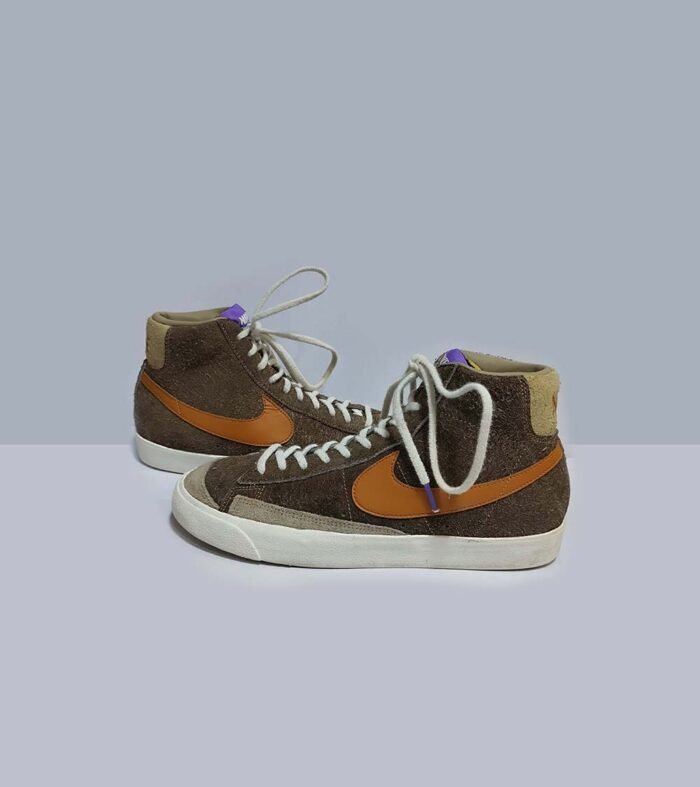 NIKE - SIZE EU 44
