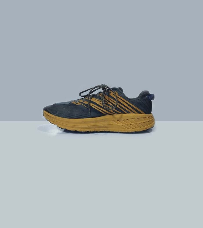 HOKA-VIBRAM MEGA GRIP- SIZE EU 45 1/2