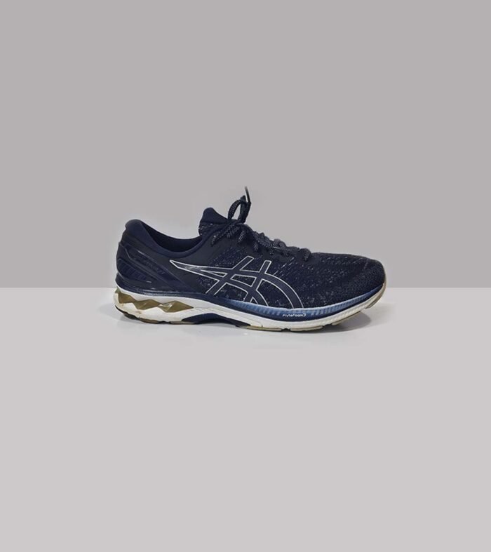 ASICS-FLYTE FOAM- SIZE EU 45